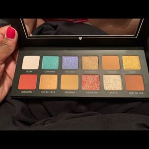 Boxycharm Hello, Charmer Palette